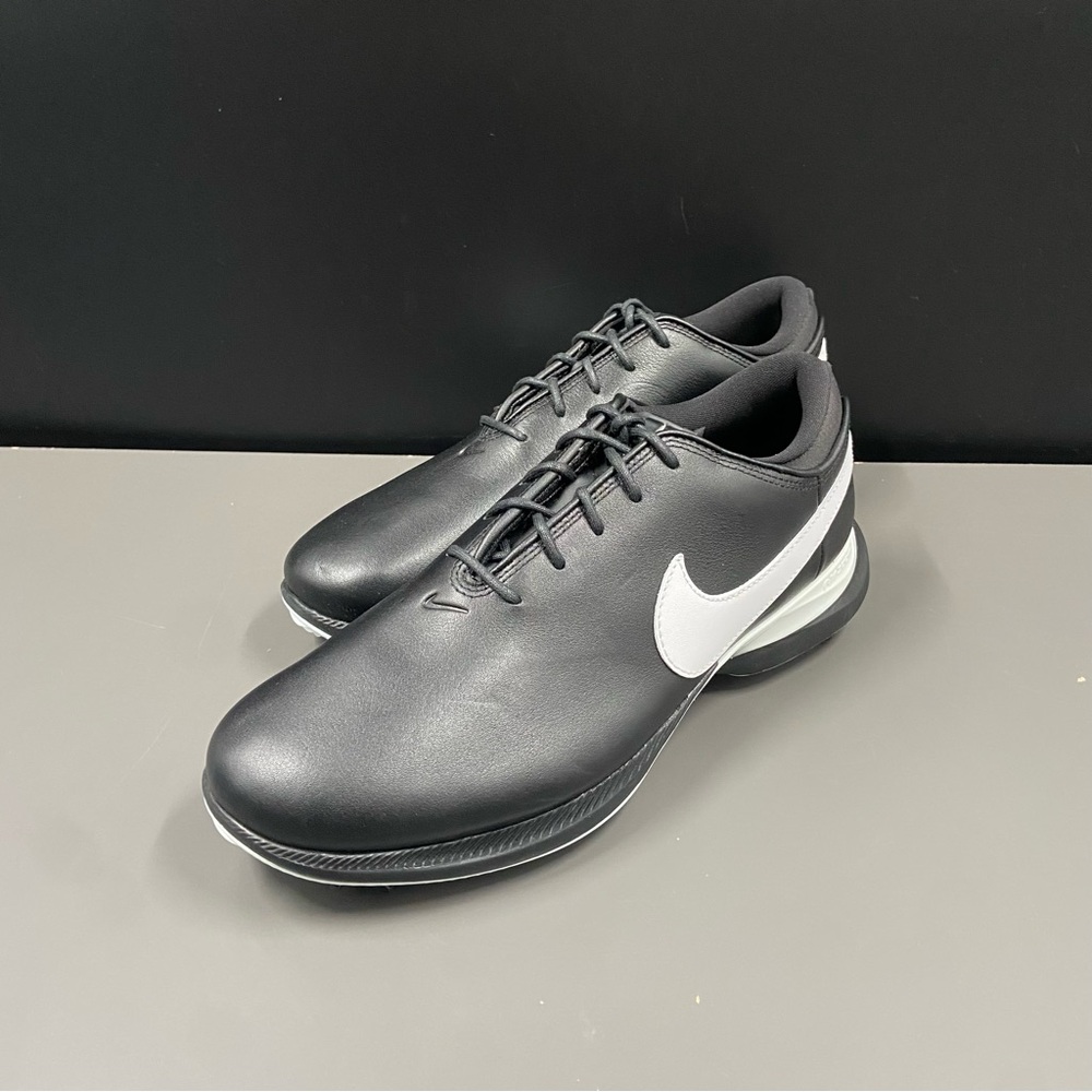 NWOB Nike Air‎ Zoom Victory Tour 2 Golf Shoes Black/White TW Tiger DJ6569 001